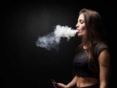 Quels sont les risques de la cigarette électronique ?